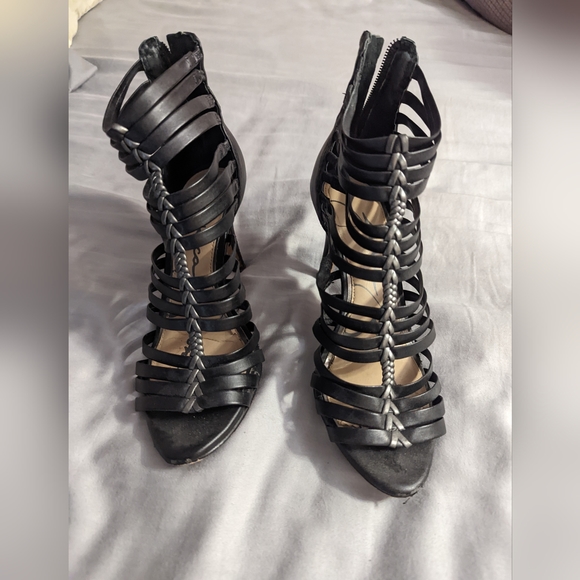 Jessica Simpson gladiator style heels - Picture 1 of 7